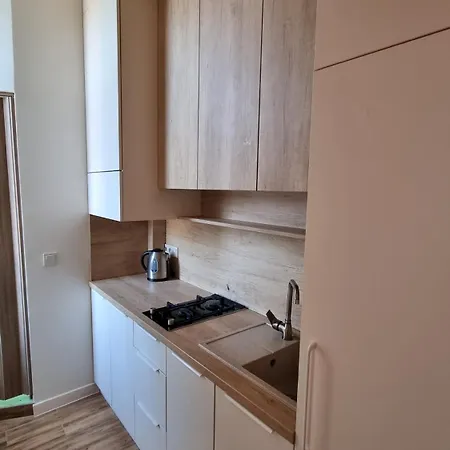 In The Center, Close To The Sea And Park Apartment