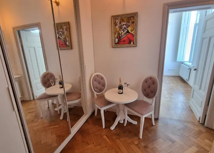 Apartman In The Center, Close To The Sea And Park