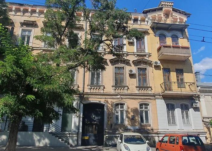 Apartman In The Center, Close To The Sea And Park